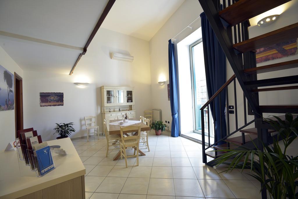 Italia Apartment Napoli Dış mekan fotoğraf